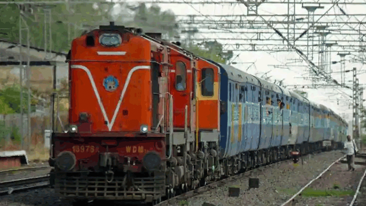 Indian Railway News, indian railway latest news, railway news, IRCTC, cheap train ticket, indian railway new service, Bihar Special Train, up special train, Full list of Bihar trains, full list of up train
