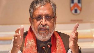 अगले 8-10 साल तक पेट्रोल को GST में लाना मुमकिन नहींः सुशील मोदी