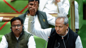 राजस्थान में हर परिवार को 5 लाख रुपये का हेल्थ इंश्योरेंस, रजिस्ट्रेशन के लिए तारीख बढ़ी आगे