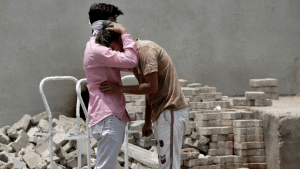 कोविड-19 से निपटने का गुजरात सरकार का तरीका संतोषजनक नहीं है: अदालत