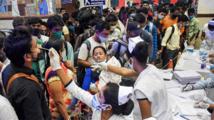 महाराष्ट्र में कोरोना वायरस संक्रमण के 61,695 नये मामले सामने आए