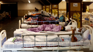 बड़ी राहतः सरकार ने कोविड के इलाज के लिए 2 लाख रुपये से ज्यादा कैश पेमेंट की इजाजत दी