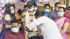 Coronavirus Cases Today: 51,667 नए मरीज और 1329 की मौत, 60.73 लाख को लगी वैक्सीन