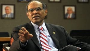 कोविड के दौर में बढ़ी अमीर-गरीब की खाई, RBI के पूर्व गवर्नर ने असमान रिकवरी पर आगाह किया