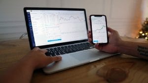 Stock Market Today: तेज गिरावट थमी, फ्लैट बंद हुए मार्केट