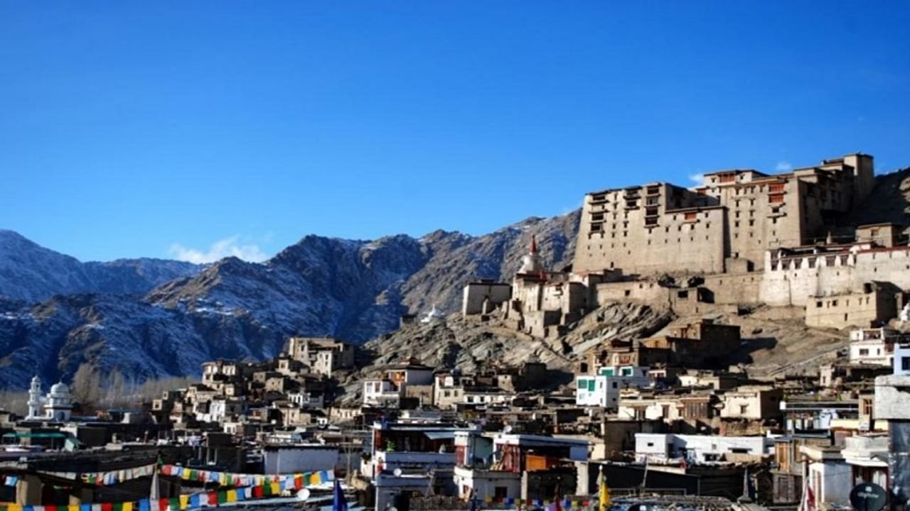 Mobile Cinema, leh, central government, government