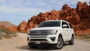 गाड़ी बेचते वक्त कार लोन भी कर सकते है ट्रांसफर, ये है तरीका