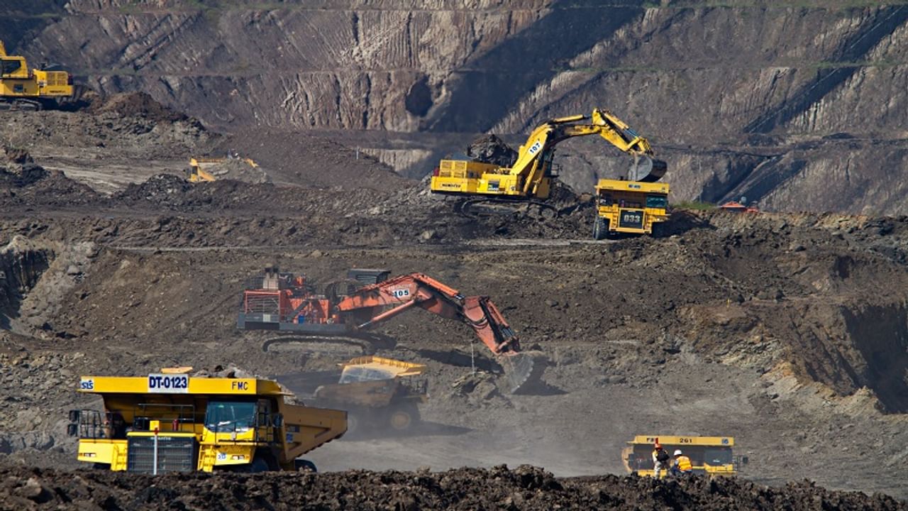 coal india faces 700 crore rupees loss due to diesel prices hike in q1