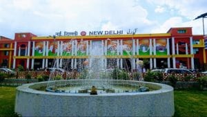 नई दिल्ली रेलवे स्टेशन में खुला एयरपोर्ट जैसा लाउंज, मिलेंगी ये सुविधाएं