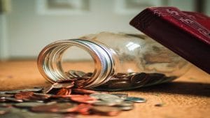 ऑल टाइम हाई पर है मार्केट, क्या म्यूचुअल फंड से अब पैसे निकाल लेने चाहिए?