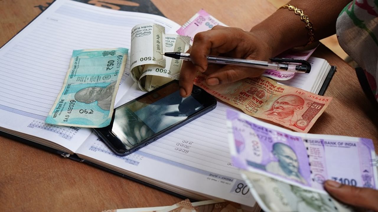 rbi imposes penalty of 79 lakh rupees on apna sahakari bank for non compliance of rules