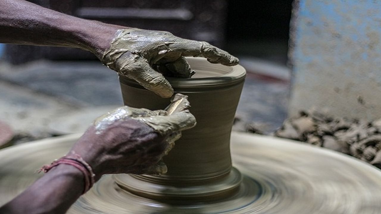 pottery