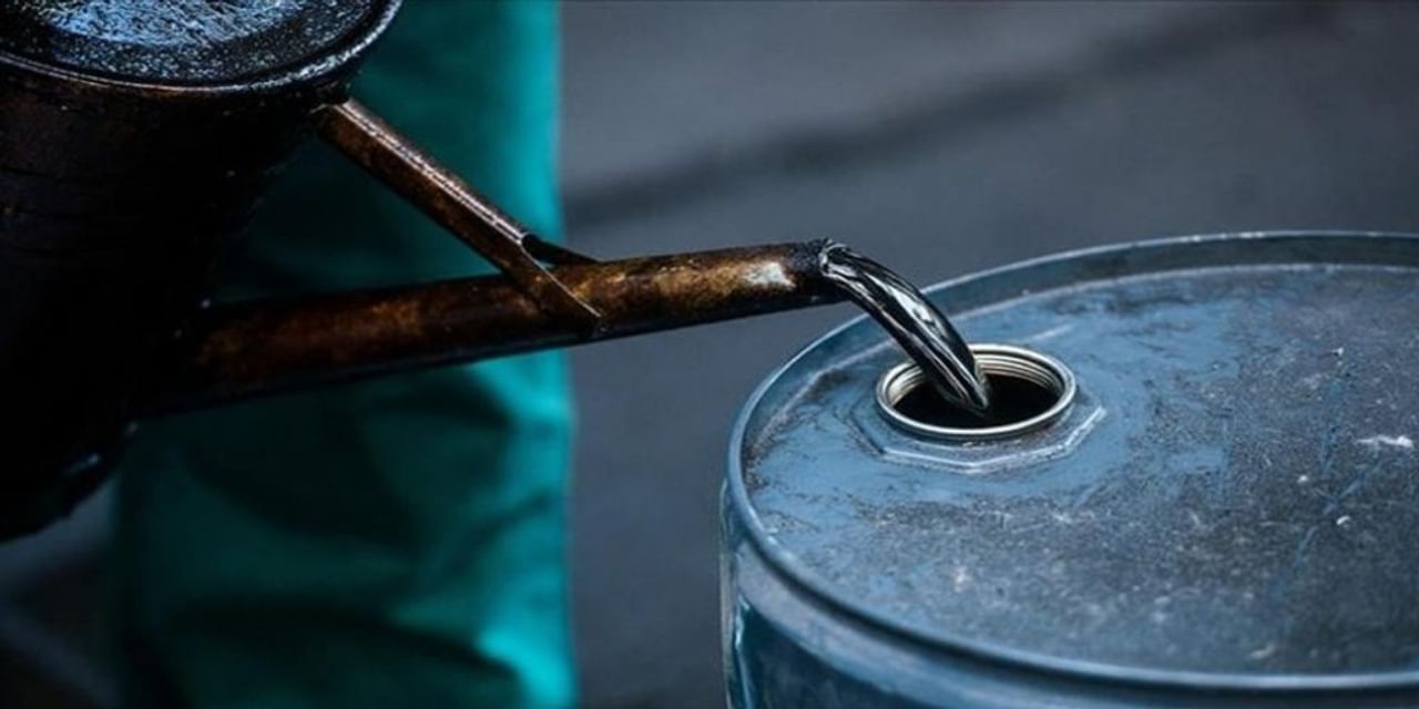 75 डॉलर के नीचे आया कच्चा तेल, क्या घटेंगे पेट्रोल-डीजल?