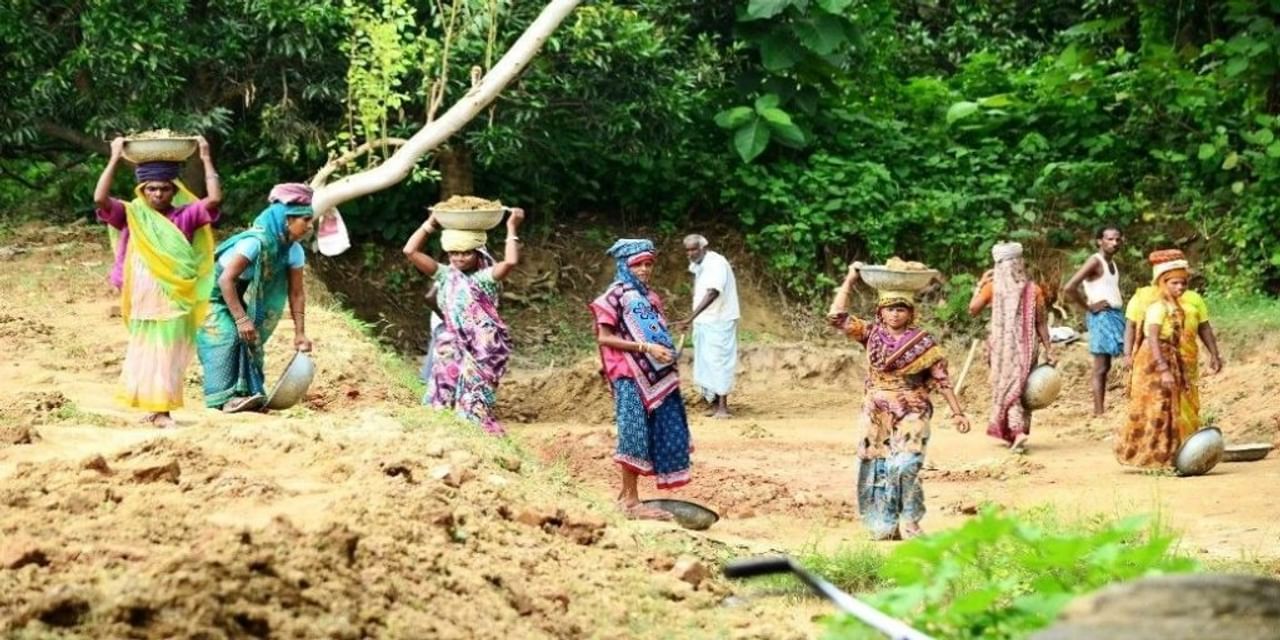 कम बारिश से बढ़े मनरेगा में काम मांगने वाले