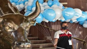 SGX Nifty indicates positive start for benchmark indices