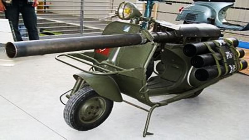 1956 Vespa 150 Troupes Aéro Portées (T.A.P.) – The soldier The Vespa 150 T.A.P. was born out of a request from the French Ministry of Defence. As a result, around 600 Vespa 150s were equipped with a whopping 75mm M20 recoilless rifle that fired anti-armour rounds. It was later known amongst fans as the “Bazooka Vespa”.