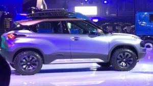 Domestic passenger vehicles sales drop 41% due to semiconductor crisis: Siam