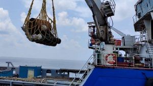 COVID 19: After air force, navy lends a helping hand in delivering oxygen to Lakshadweep and Minicoy