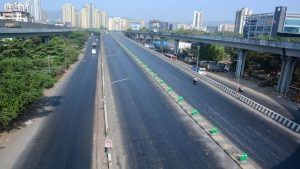 Weekend lockdown in Maharashtra: Mumbai wears a deserted look