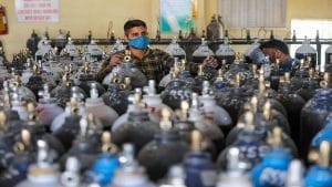 This oxygen cylinder maker has given over 100% returns in just 8 sessions!