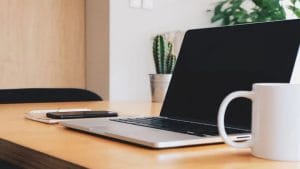 Here are the top five smart laptops under Rs 35,000