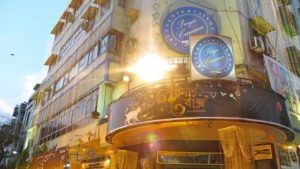 Covid-19 vaccine: Watch movies for free while waiting for your turn to get the jab