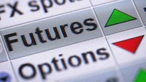 Individual investors punting through the derivatives segment