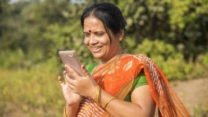 Digital literacy: A journey from 'Super Moms' to 'Digi-Moms'