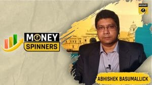 This man left a cushy job to dive into the uncertain world of trading