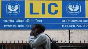 LIC IPO: ICICI Securities, J P Morgan Chase among 10 merchant bankers