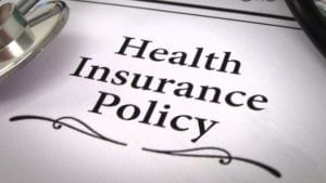 Health insurance vs critical illness insurance: Which one should you choose?