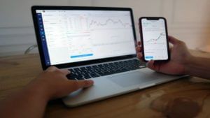 बड़ा खास है ETF का ये फीचर, Stocks की तरह देता है आजादी