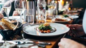 Delhi allows restaurants to remain open till 1am