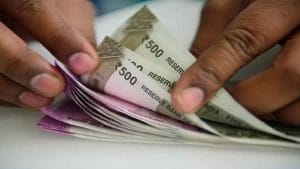 Fixed deposits: These 9 factors influence investment