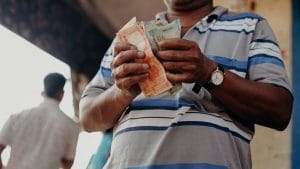 Fixed deposits: These two banks have revised rates