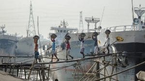 The mystery of dwindling coal stocks at power plants