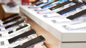 Mobile phones witness highest-ever selling prices during Diwali