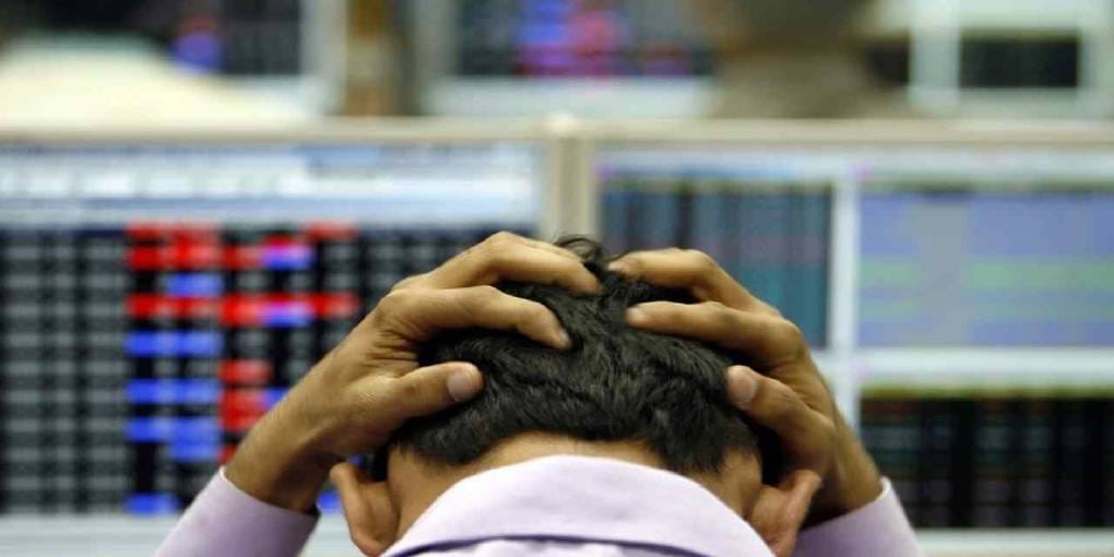 Wobbly Wednesday: Sensex tanks 613 points, Metals rally