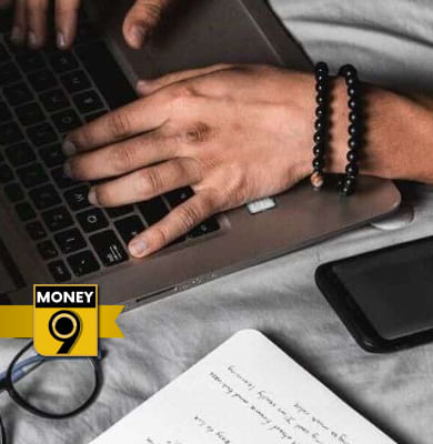 Know what is Moonlighting and why companies are opposing it?