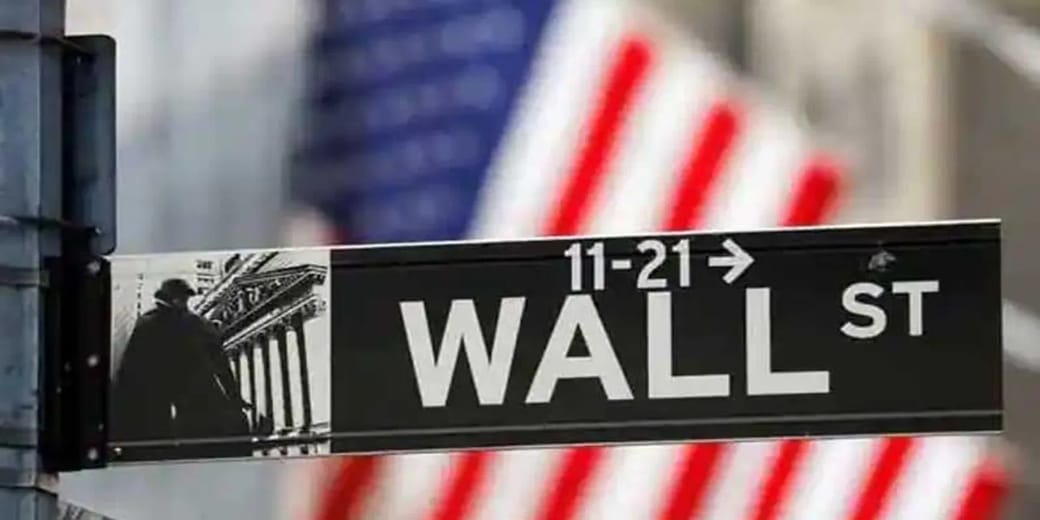 Market awaits Fed's decision