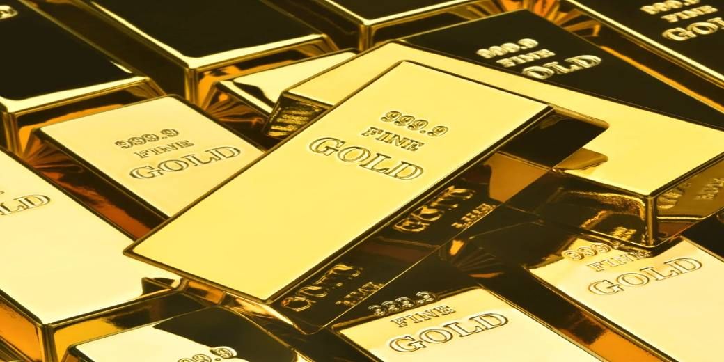 Gold has given equivalent return vis-a-vis shares in last eight years