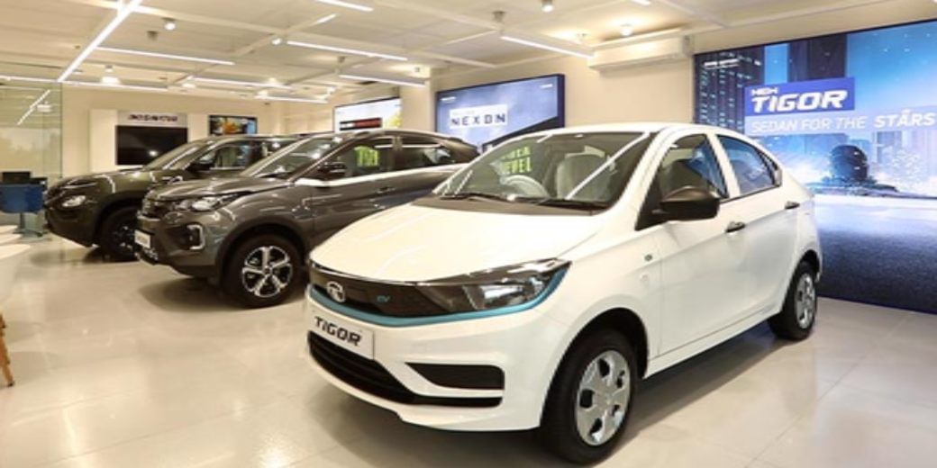 Big discounts make comeback after 4 years in auto sector