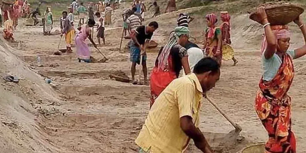 Below than average rainfall spikes MGNREGA demand
