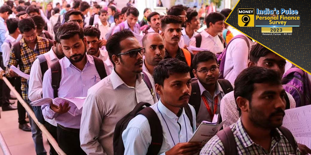 80% Indians living in fear of losing jobs