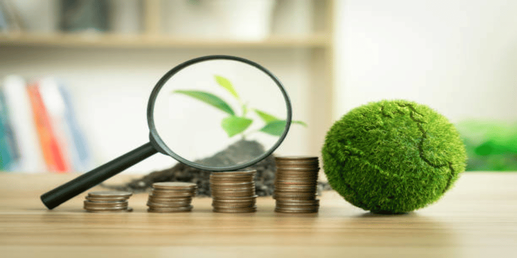 Navigating Economic Uncertainty: Insights for Managing Finances in 2024