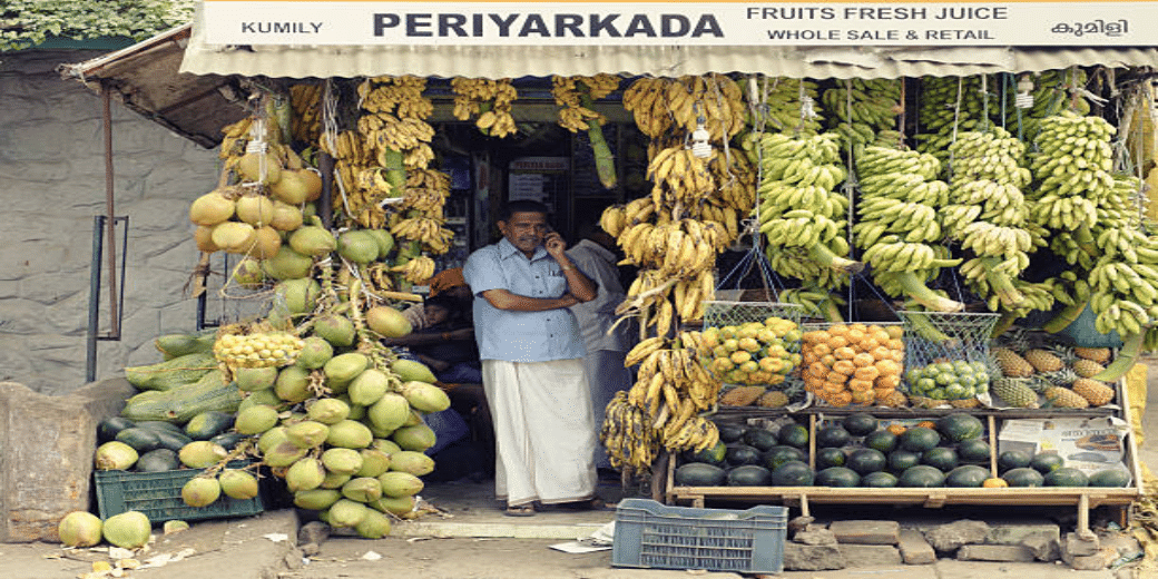 Retail prices of banana goes up to Rs 30/dozen