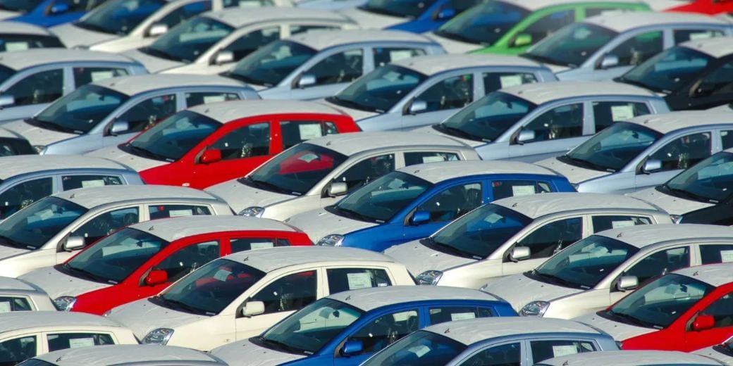 दिल्ली में पुरानी कारों के दाम 50 प्रतिशत तक गिरेः व्यापार संगठन