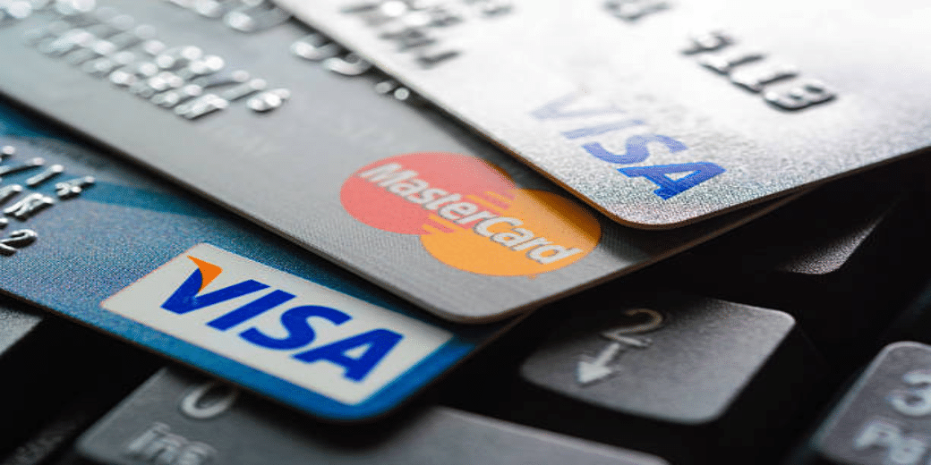 Credit card expenses up by 27% in one year