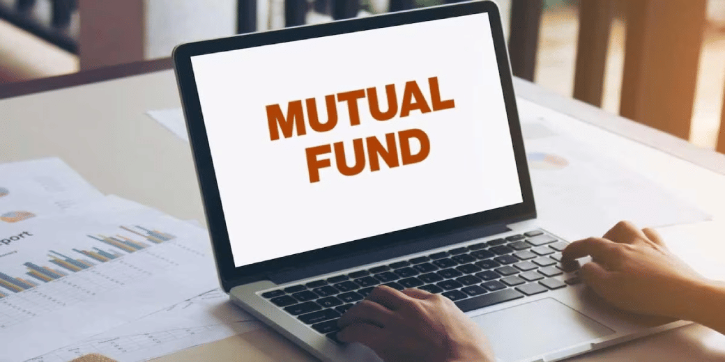 Who should invest in credit risk mutual funds?