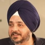 https://images.money9.com/wp-content/uploads/2024/05/Pic.-Mr.-Tashwinder-Singh-CEO-and-Managing-Director-Niyogin-Fintech-Limited.jpg